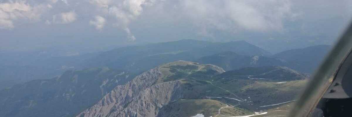 Verortung via Georeferenzierung der Kamera: Aufgenommen in der Nähe von Gemeinde Schwarzau im Gebirge, Österreich in 2500 Meter